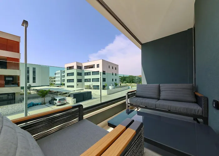 Brkic In - With Balcony *