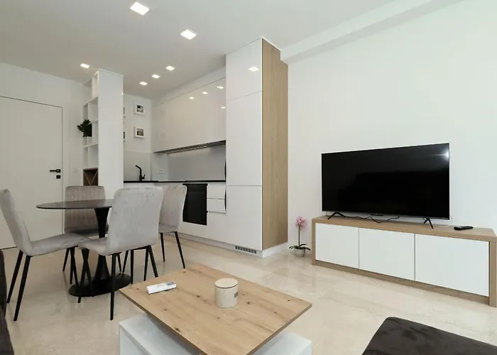 Brkic In - With Balcony Apartman Zadar