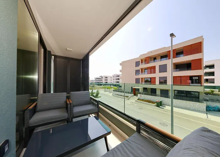 Brkic In - With Balcony